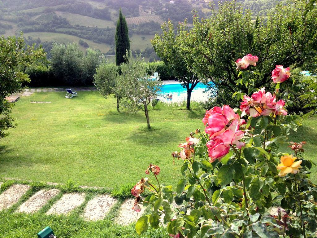 Agriturismo Le Cerinaie Castelnuovo di Val di Cecina Exterior foto
